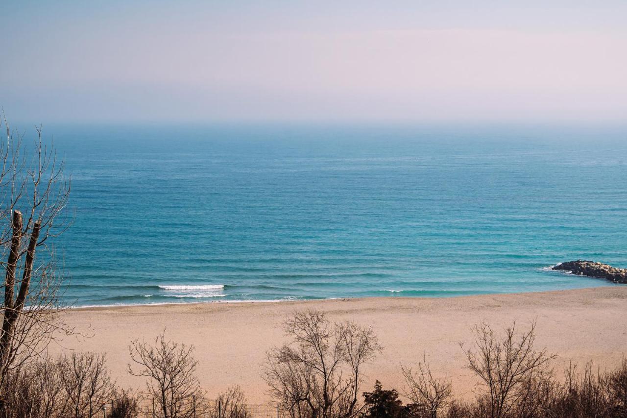 Amaris Aparthotel Eforie Nord Εξωτερικό φωτογραφία